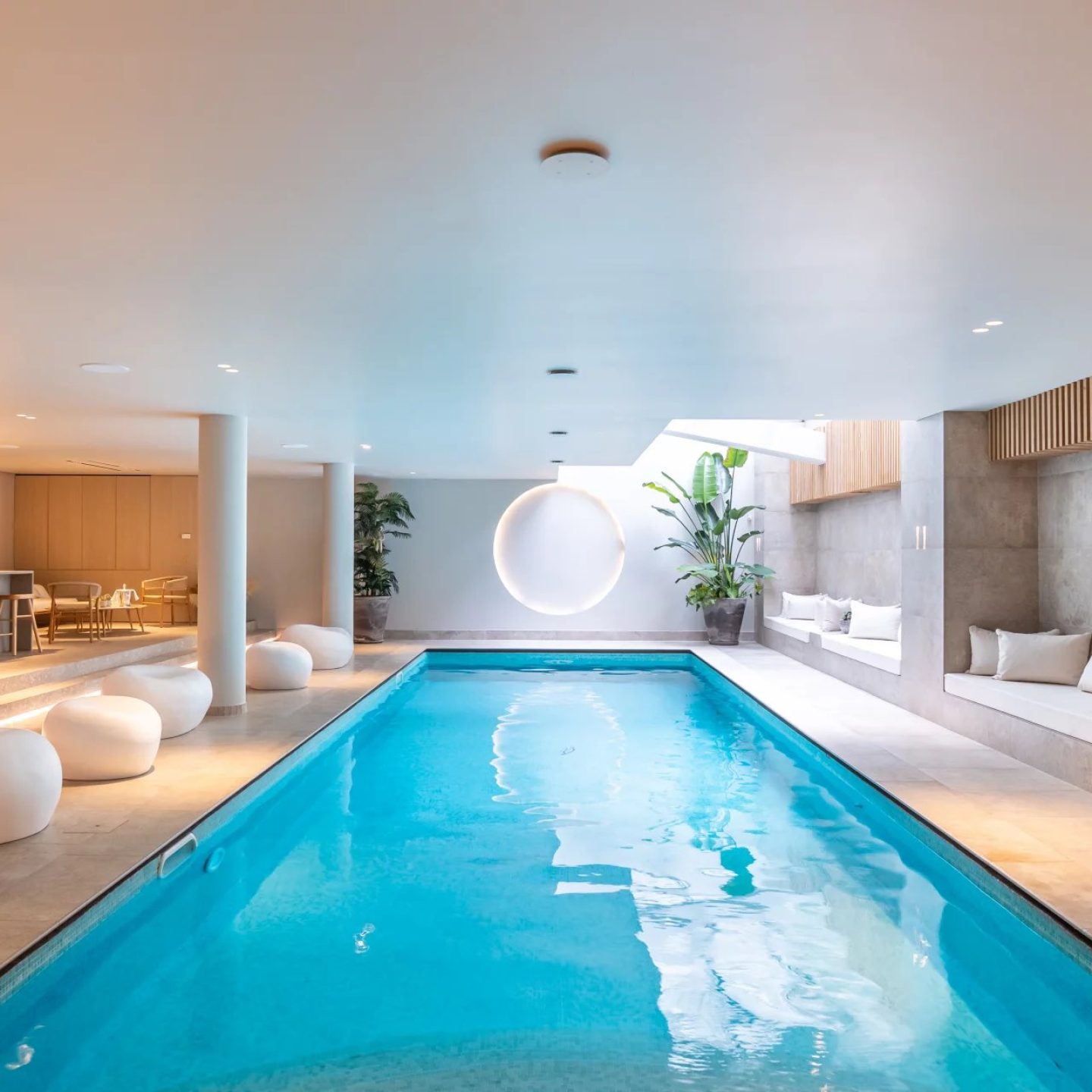 Appartement parisien piscine intérieure
